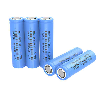 18650 高放電リチウム電池セル 3.7V 1500mah 再充電可能なシリンダ式15C放電